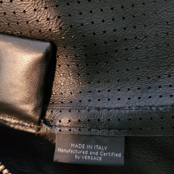 Flash sale⚡️Versace Leather Skirt size 44 - Picture 9 of 13